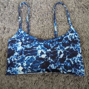 Pretty Little Thing Blue Tie Dye Crop Top (8) PrettyLittleThing